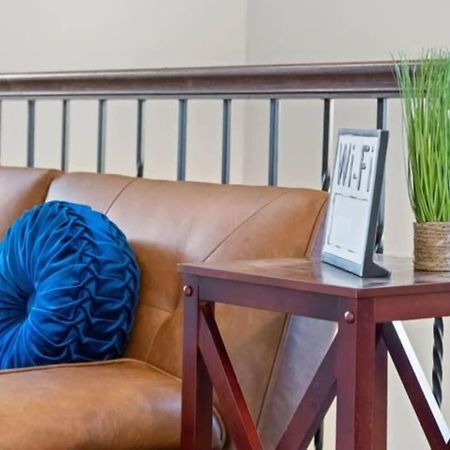 The Campbell Carriage House Apartment Кларксвил Екстериор снимка