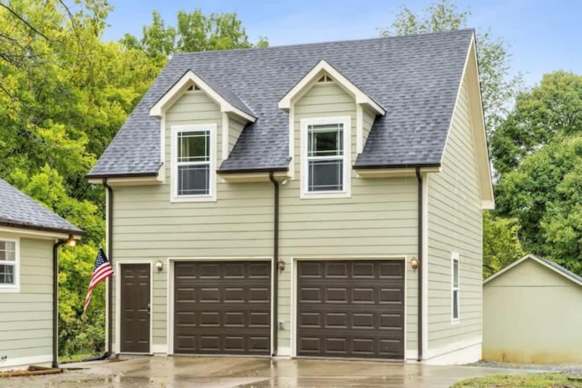 The Campbell Carriage House Apartment Кларксвил Екстериор снимка