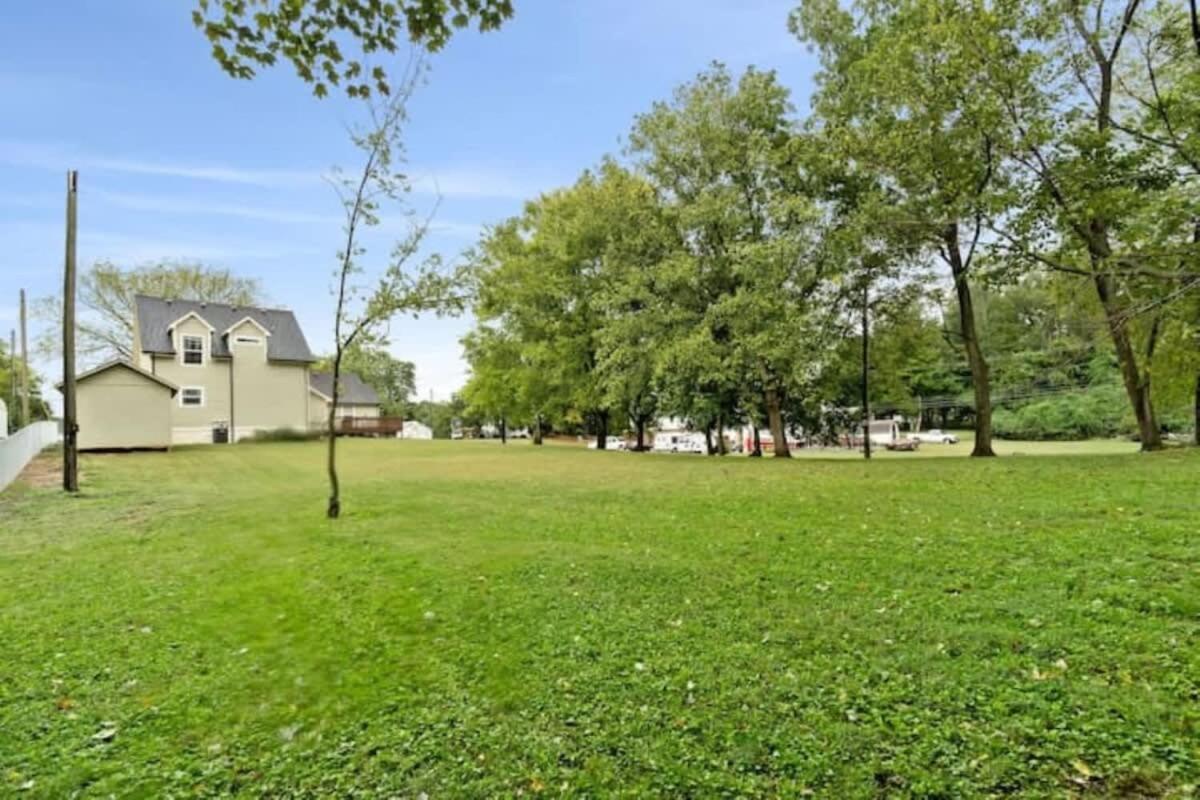 The Campbell Carriage House Apartment Кларксвил Екстериор снимка