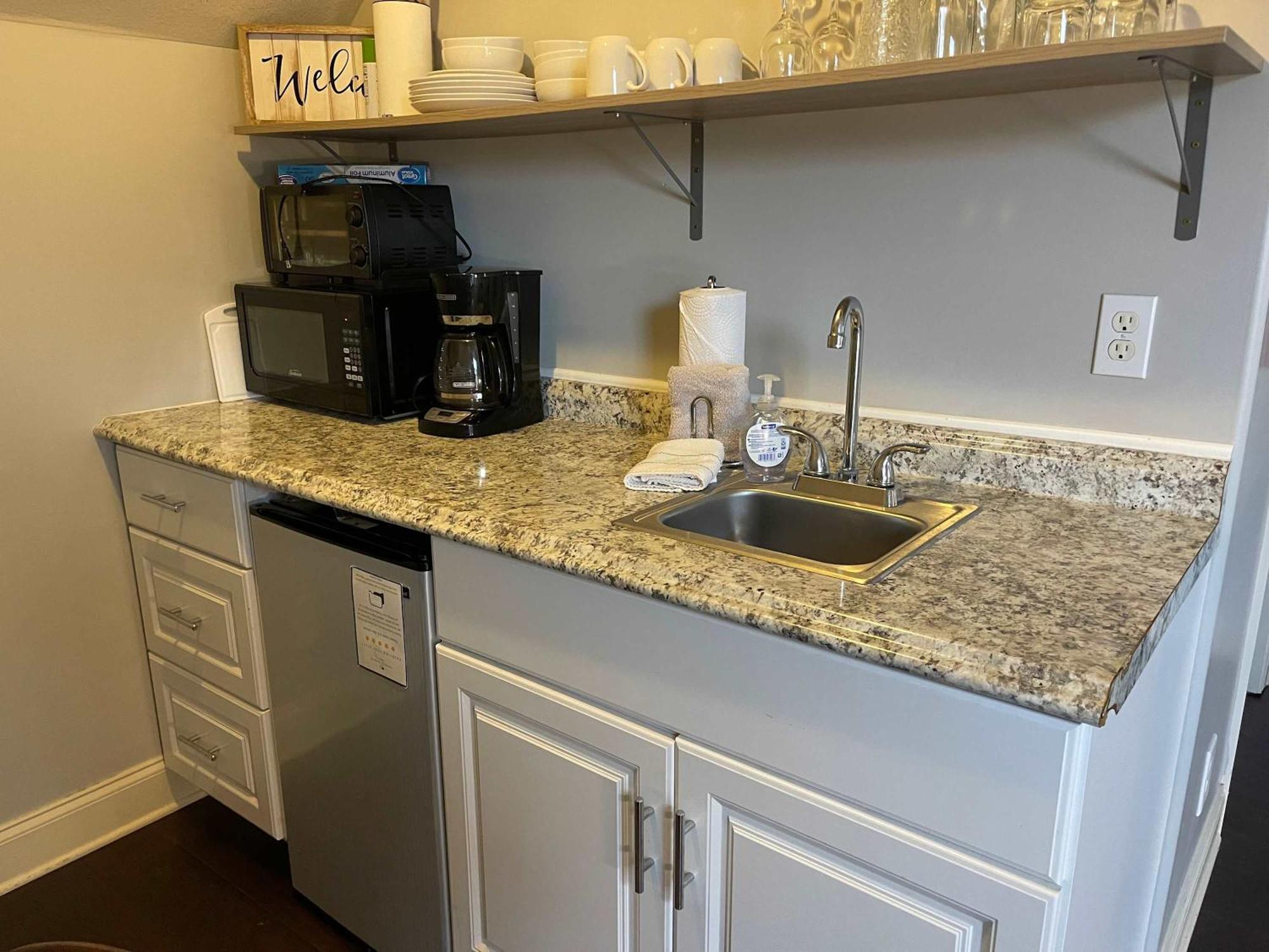 The Campbell Carriage House Apartment Кларксвил Екстериор снимка